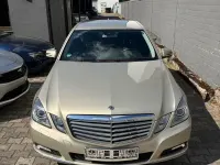 Gebraucht Mercedes E200 184 PS (135 kW) 2009 Beige Limousine