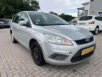Gebraucht Ford Focus Style 80 PS (58 kW) 2009 Silber Limousine