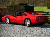 Second-hand Ferrari 328 271 CP (199 kW) 1988 Roșu Cabrio