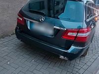 Gebraucht Mercedes E350 265 PS (194 kW) 2013 Grau Kombi