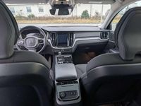 Gebraucht Volvo V60 R-Design 253 PS (186 kW) 2020 Blau Kombi