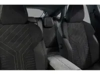 Gebraucht Peugeot e-3008 Long Range 169 kW (231 PS) 2026 Weiß SUV