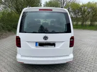 Second-hand VW Caddy 102 CP (75 kW) 2019 Alb Monovolum