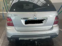 Gebraucht Mercedes ML320 224 PS (164 kW) 2006 Silber SUV