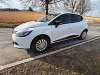 Gebraucht Renault Clio IV Expression 73 PS (53 kW) 2013 Weiß Kleinwagen