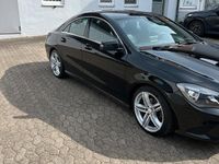 Gebraucht Mercedes CLA200 136 PS (100 kW) 2015 Schwarz Coupé