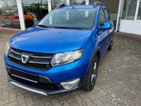Gebraucht Dacia Sandero Prestige 90 PS (66 kW) 2014 Blau Kleinwagen