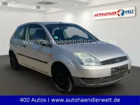 Gebraucht Ford Fiesta Ambiente 60 PS (44 kW) 2003 Silber Kleinwagen