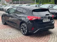 Używany Ford Focus ST-Line 155 KM (114 kW) 2021 Czarny Sedan/Limuzyna