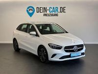 Gebraucht Mercedes B200 163 PS (119 kW) 2023 Weiß Van / Kleinbus