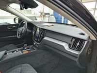 Gebraucht Volvo XC60 Core 197 PS (144 kW) 2023 Schwarz SUV