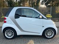 Gebraucht Smart ForTwo Coupé 71 PS (52 kW) 2011 Weiß Coupé