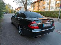 Gebraucht Mercedes E200 Avantgarde 235 PS (172 kW) 2009 Schwarz Limousine