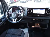Second-hand Mercedes Sprinter 190 CP (139 kW) 2023 Gri Van