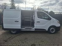 Gebraucht Renault Trafic Komfort 95 PS (69 kW) 2020 Weiß Van / Kleinbus