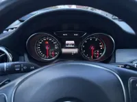 Gebraucht Mercedes GLA180 122 PS (89 kW) 2019 Grau SUV