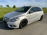 Gebraucht Mercedes B180 122 PS (89 kW) 2014 Silber Van / Kleinbus