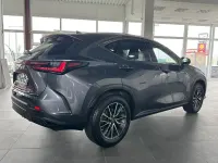 Gebraucht Lexus NX350h 243 PS (178 kW) 2022 Grau SUV