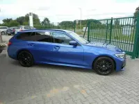 Gebraucht BMW 320 M Sport 184 PS (135 kW) 2020 Portimao blau metallic Kombi