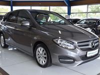 Gebraucht Mercedes B220 177 PS (130 kW) 2016 Grau Van / Kleinbus