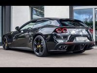 Second-hand Ferrari GTC4Lusso 689 CP (506 kW) 2018 Negru Break
