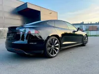 Gebraucht Tesla Model S 384 kW (523 PS) 2015 Schwarz Kleinwagen
