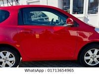 Gebraucht Toyota iQ 68 PS (50 kW) 2009 Rot Kleinwagen
