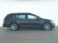 Second-hand VW Golf VIII Highline 150 CP (110 kW) 2020 Gri