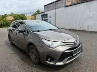 Gebraucht Toyota Avensis Executive 147 PS (108 kW) 2017 Kombi