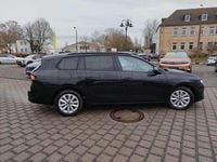 Neu Opel Astra Edition 131 PS (96 kW) 2025 Lackierung schwarz perla nera/typ aussenverkleidung metallic perlmutt Kombi