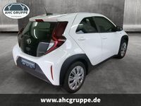 Gebraucht Toyota Aygo X Play 72 PS (52 kW) 2022 Weiss SUV