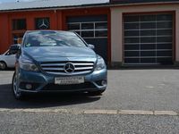 Gebraucht Mercedes B200 156 PS (114 kW) 2013 Blau Van / Kleinbus