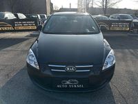 Gebraucht Kia Ceed 109 PS (80 kW) 2009 Schwarz Kleinwagen