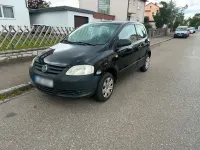 Gebraucht VW Fox 70 PS (51 kW) 2008 Schwarz Kleinwagen