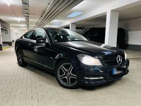 Gebraucht Mercedes C180 156 PS (114 kW) 2011 Schwarz Coupé