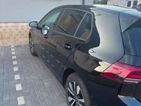 Gebraucht VW Golf VIII Move 130 PS (95 kW) 2023 Schwarz Kleinwagen