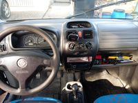 Gebraucht Opel Agila 58 PS (42 kW) 2001 Blau Van / Kleinbus