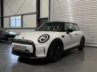 Gebraucht Mini Cooper Classic 136 PS (100 kW) 2023 Weiß Kleinwagen