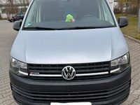 Gebraucht VW Transporter 150 PS (110 kW) 2016 Silber Van