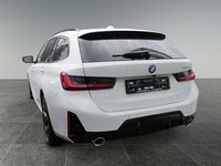 Neu BMW 330e M Sport 292 PS (214 kW) 2025 Weiß Kombi