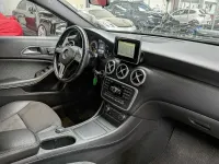 Gebraucht Mercedes A200 136 PS (100 kW) 2014 Schwarz Kleinwagen