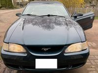 Second-hand Ford Mustang 218 CP (160 kW) 1995 Verde Cabrio