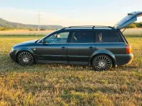 Gebraucht VW Passat R 150 PS (110 kW) 1999 Blau Kombi