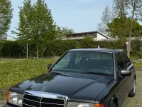 Gebraucht Mercedes 190 Sportline 122 PS (89 kW) 1991 Schwarz Limousine