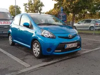 Gebraucht Toyota Aygo Connect Style 68 PS (50 kW) 2012 Blau Kleinwagen