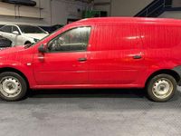 Gebraucht Dacia Logan Basis 75 PS (55 kW) 2008 Rot Van / Kleinbus