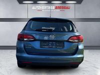 Gebraucht Opel Astra Edition 101 PS (74 kW) 2016 Blau Kombi