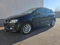Gebraucht VW Polo 75 PS (55 kW) 2015 Schwarz Kleinwagen