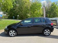 Gebraucht VW Golf VI Team 122 PS (89 kW) 2010 Schwarz Kleinwagen