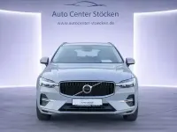 Używany Volvo XC60 Core 197 KM (144 kW) 2024 Szary SUV